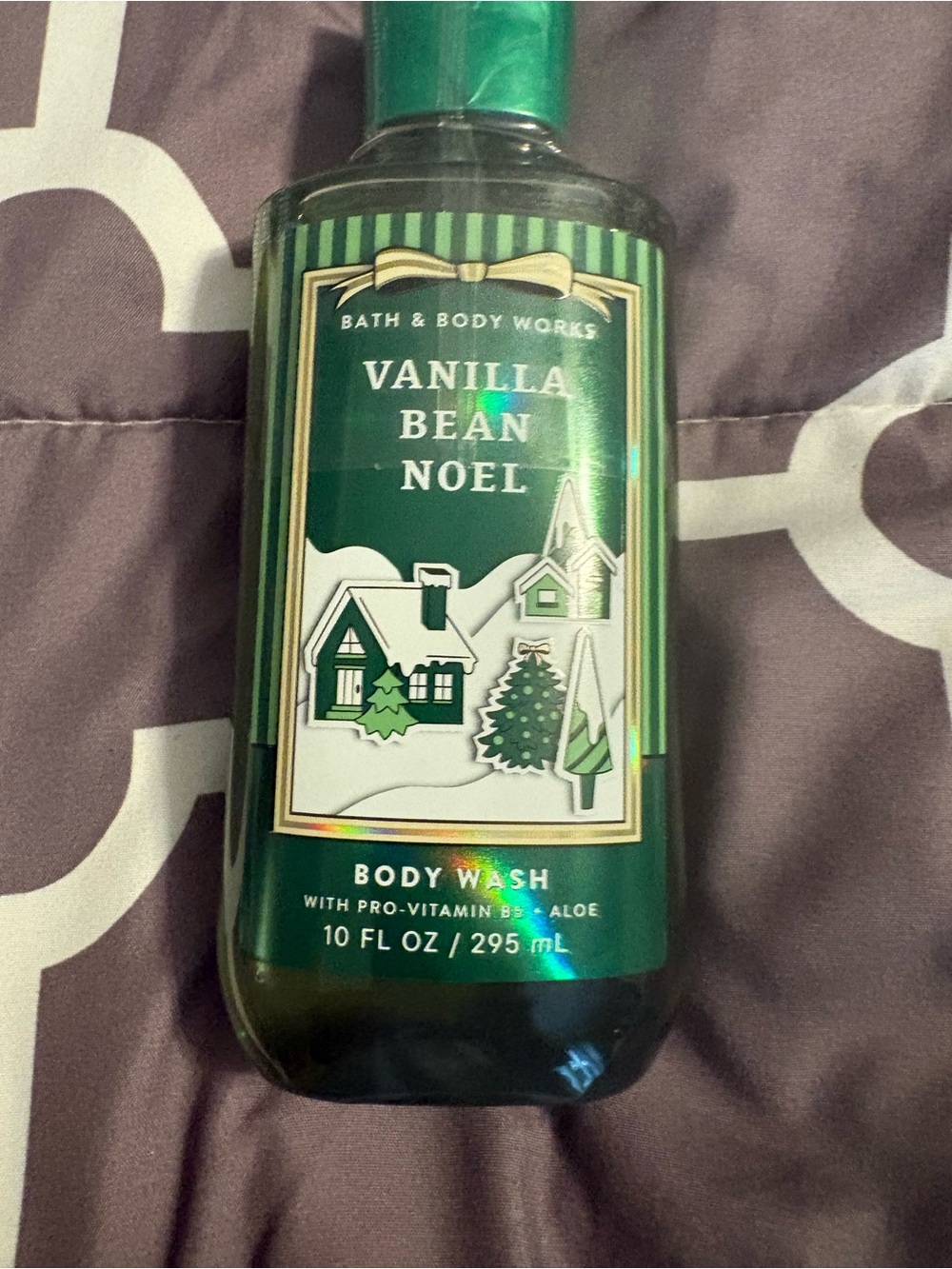 Bath & Body Works Vanilla Bean Noel Body Wash - Green